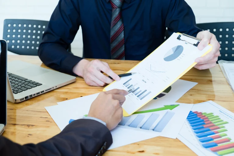 إعداد التقارير البيئية للمشاريع الحكومية